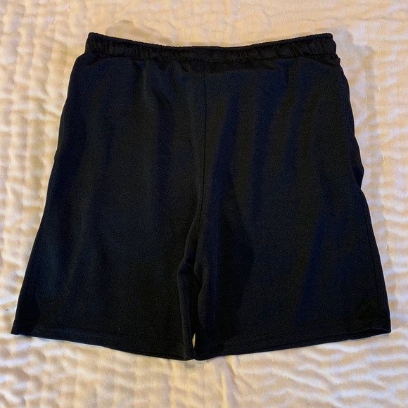Kippo running/workout shorts for smartphones - Picture 3 of 5